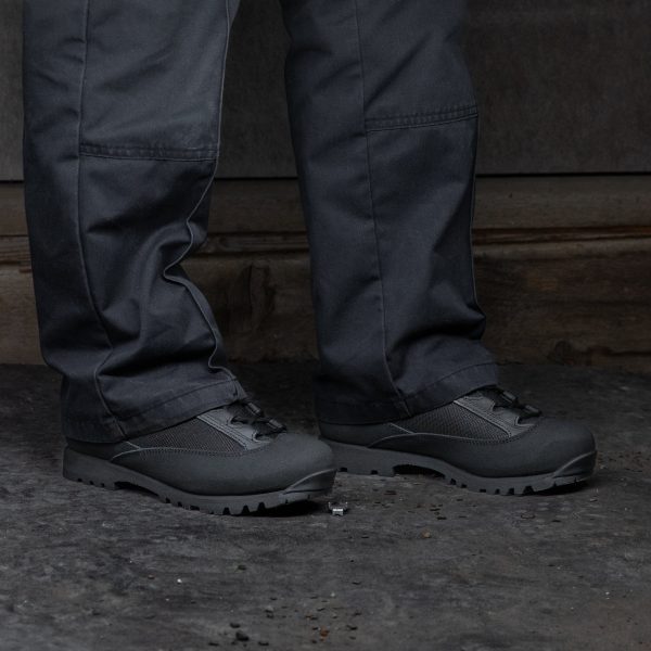 AKU Pilgrim GTX Black Supply