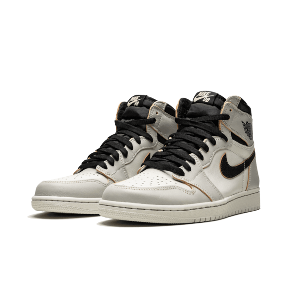 Air Jordan 1 Retro High OG Defiant SB NYC to Paris For Sale